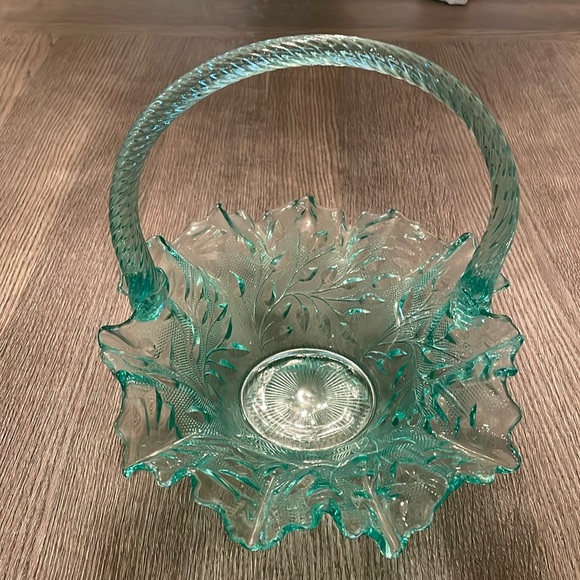 Fenton Other - Fenton basket